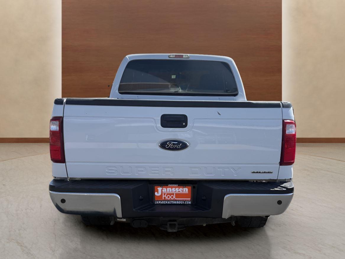 2015 Ford F-250 XLT photo 6