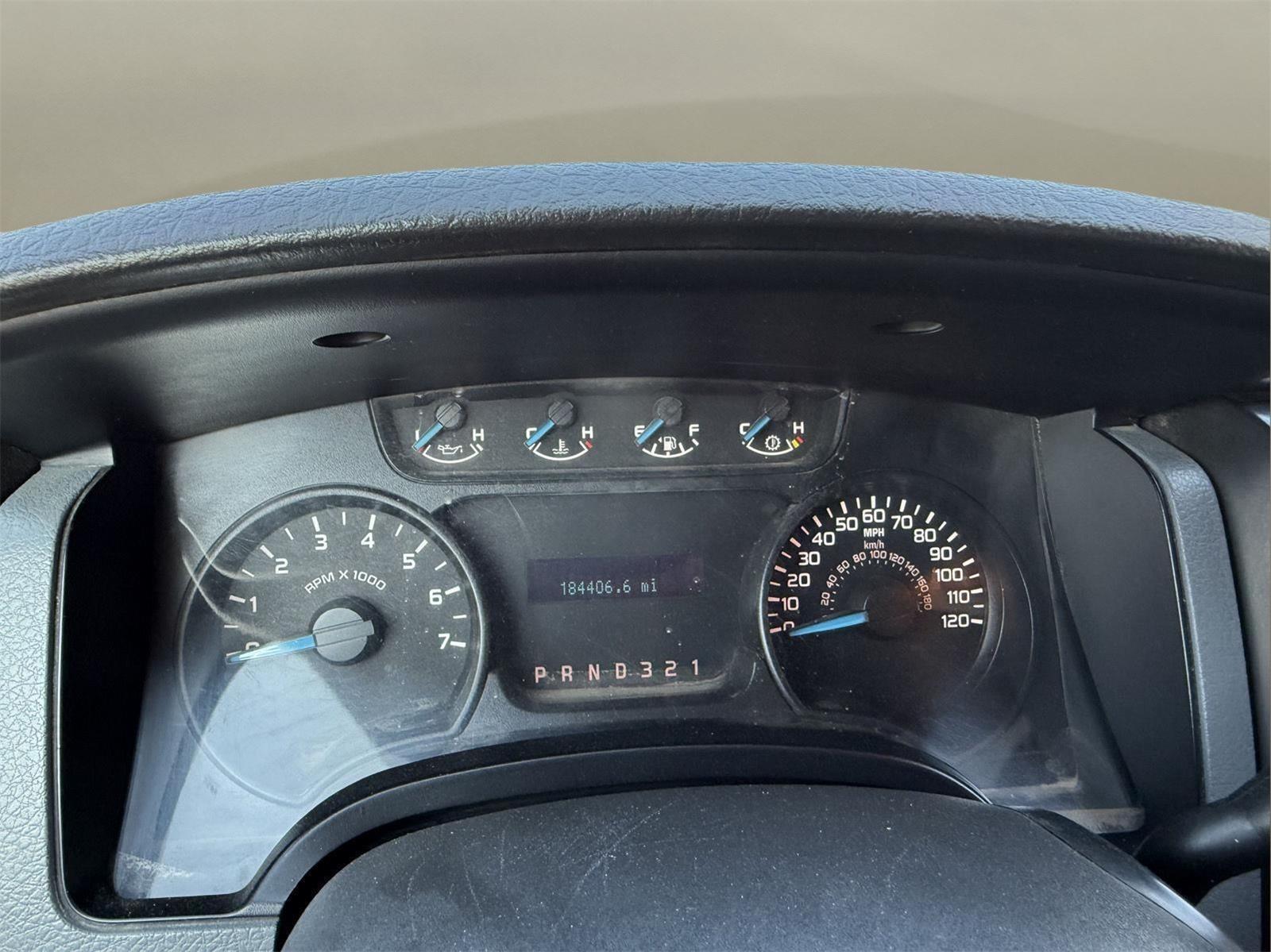 2013 Ford F-150 XL photo 12
